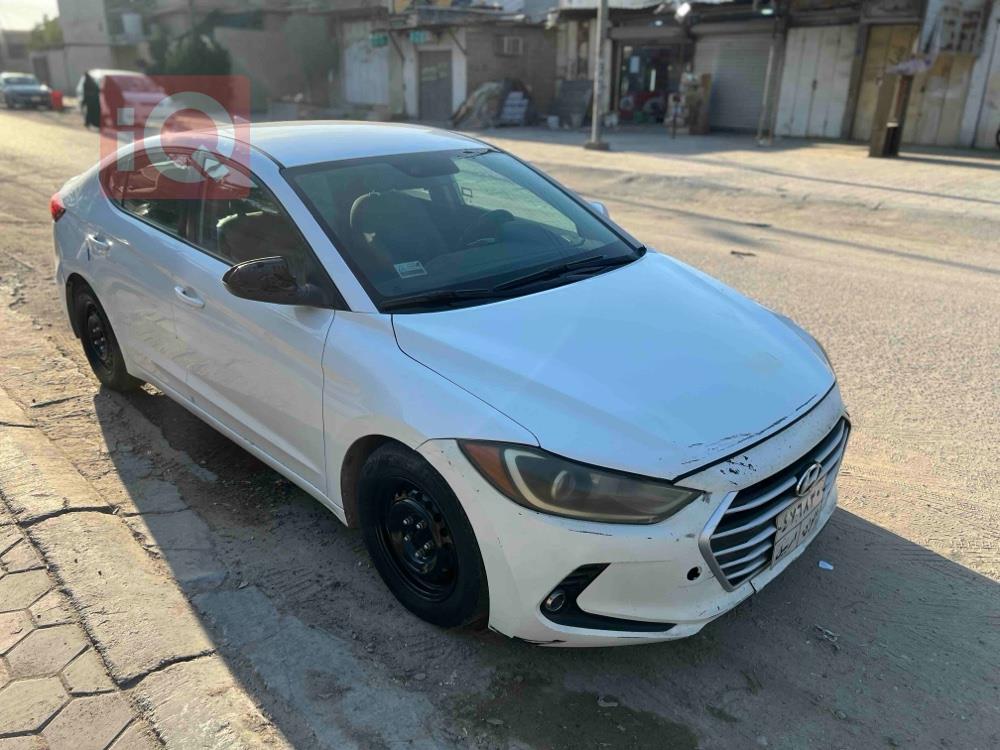 هیوندای ئەلەنترا